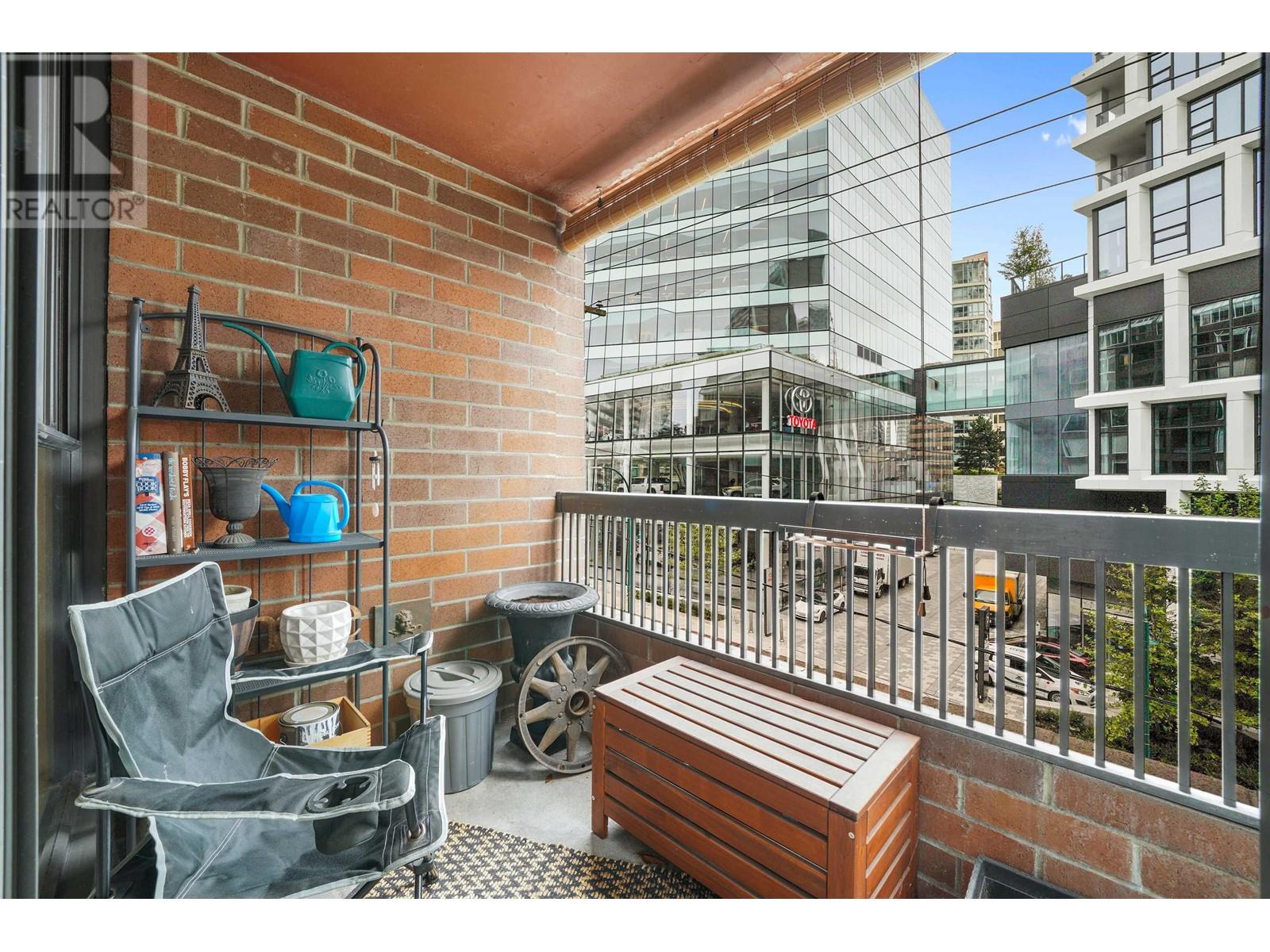 403 950 Drake Street, Vancouver, British Columbia  V6Z 2B9 - Photo 16 - R2827468