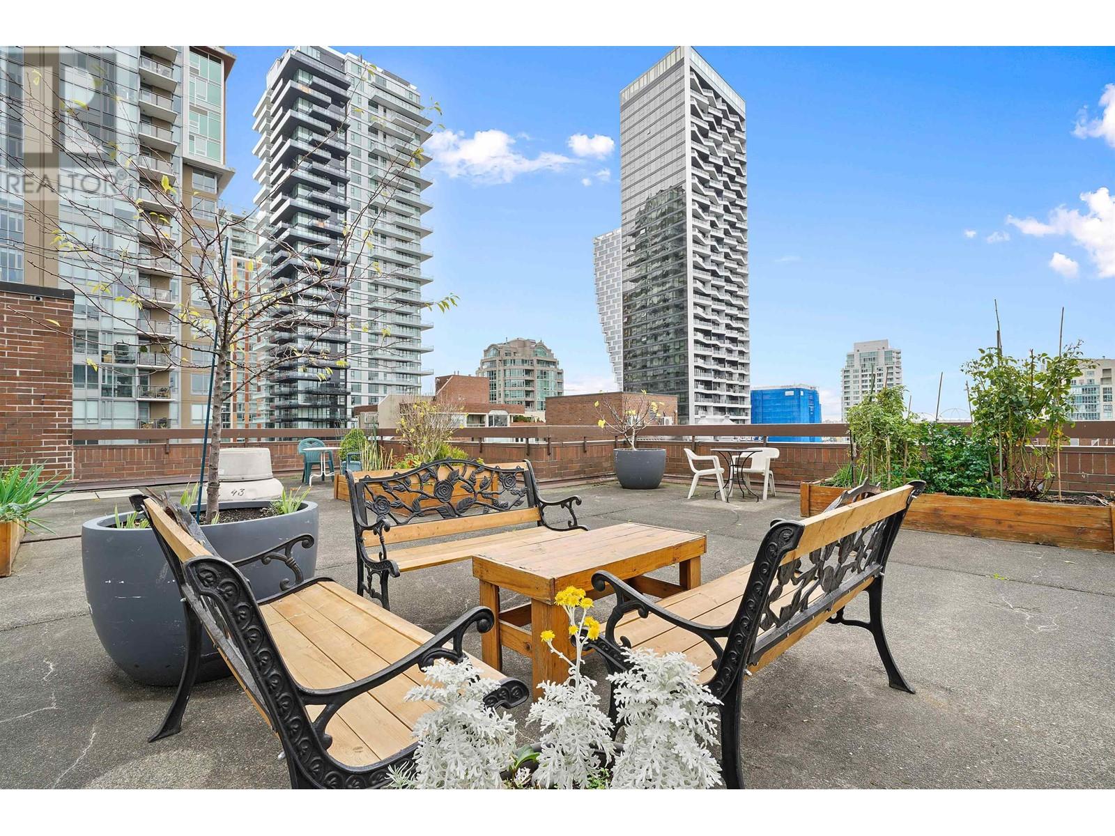 403 950 Drake Street, Vancouver, British Columbia  V6Z 2B9 - Photo 19 - R2827468