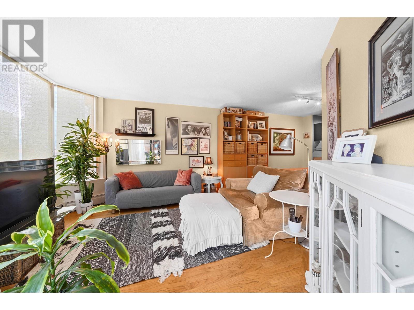 403 950 Drake Street, Vancouver, British Columbia  V6Z 2B9 - Photo 5 - R2827468