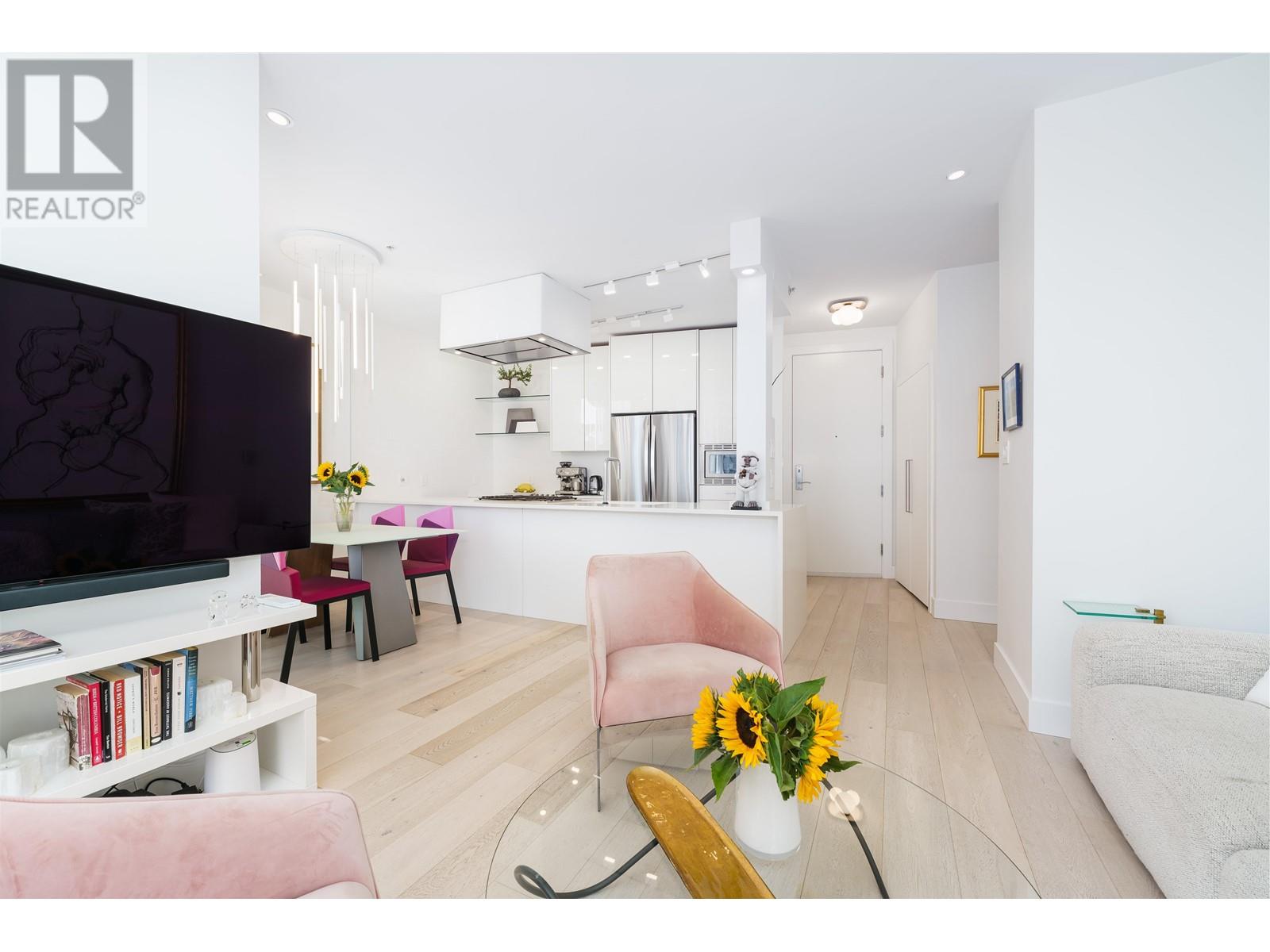 3304 1189 Melville Street, Vancouver, British Columbia  V6E 4T8 - Photo 3 - R2827472