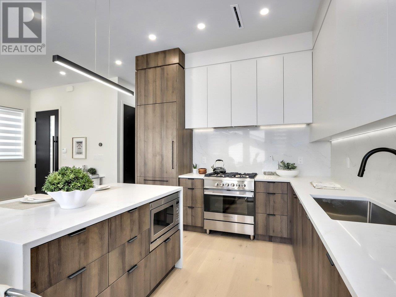 919 E 10th Avenue, Vancouver, British Columbia  V5T 2B3 - Photo 14 - R2827480