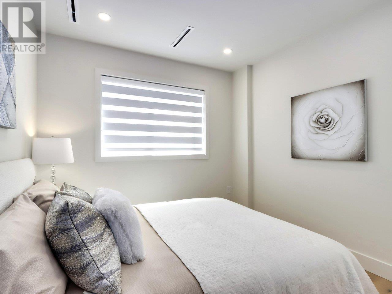 919 E 10th Avenue, Vancouver, British Columbia  V5T 2B3 - Photo 16 - R2827480