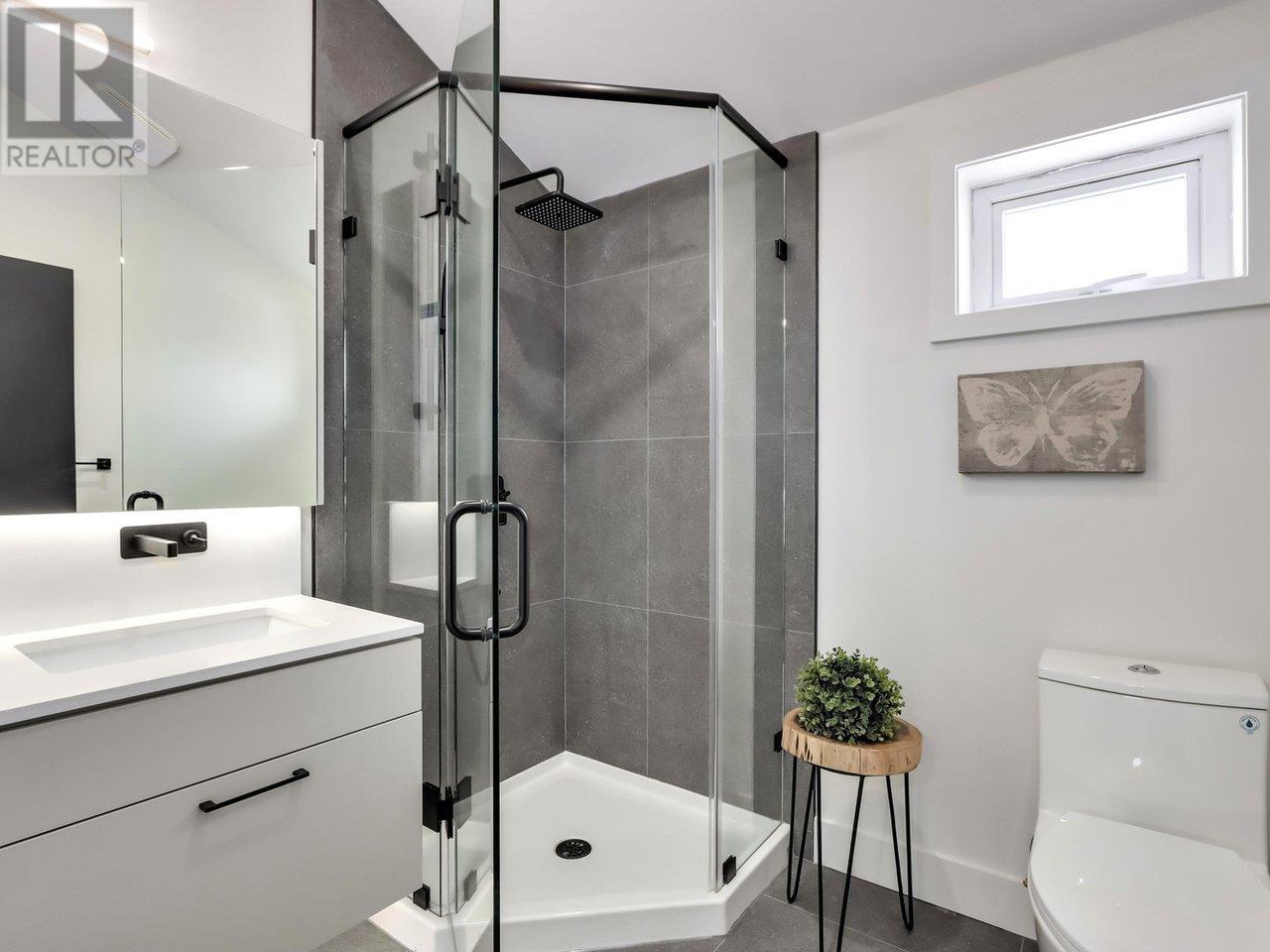 919 E 10th Avenue, Vancouver, British Columbia  V5T 2B3 - Photo 24 - R2827480