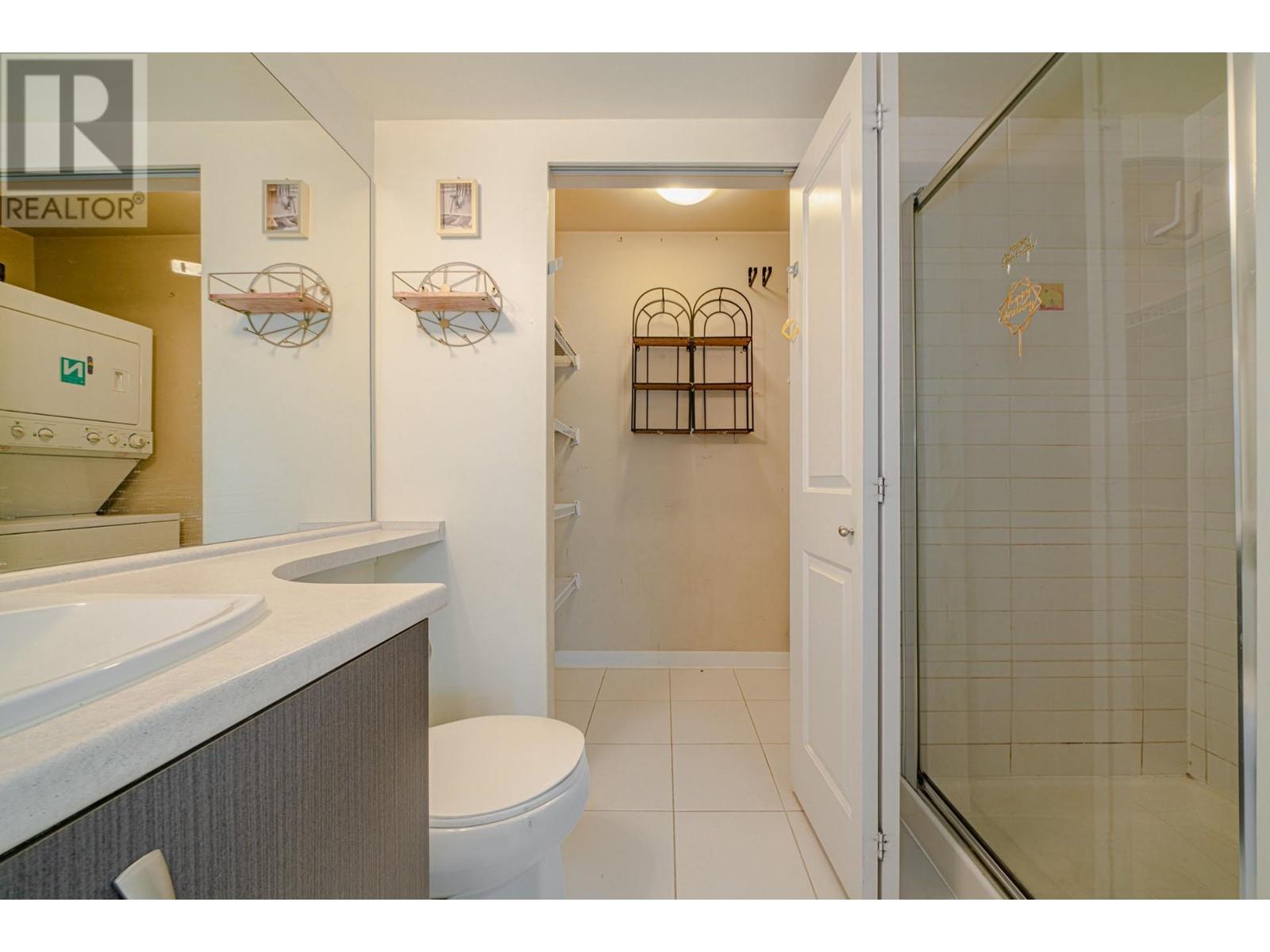 318 9288 Odlin Road, Richmond, British Columbia  V6X 0C3 - Photo 3 - R2827484