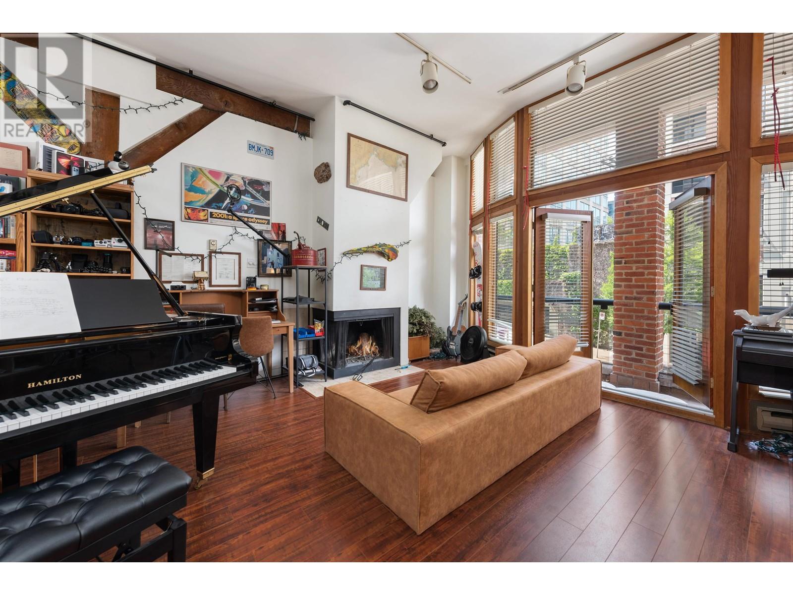 4-11 550 Beatty Street, Vancouver, British Columbia  V6B 2L3 - Photo 3 - R2827490