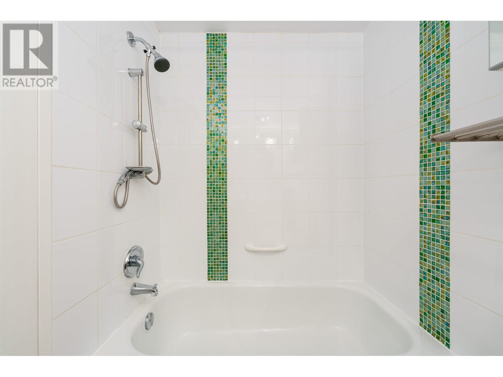 216 680 E 5th Avenue, Vancouver, British Columbia  V5T 1J2 - Photo 10 - R2827504