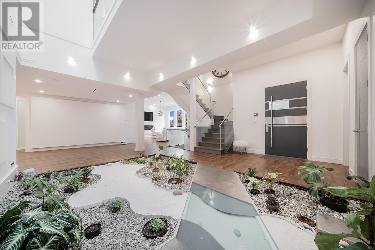 3580 PHILLIPS AVENUE, burnaby, British Columbia