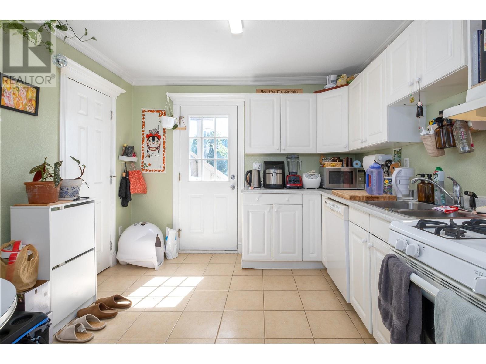 538 Union Street, Vancouver, British Columbia  V6A 2B8 - Photo 4 - R2826931