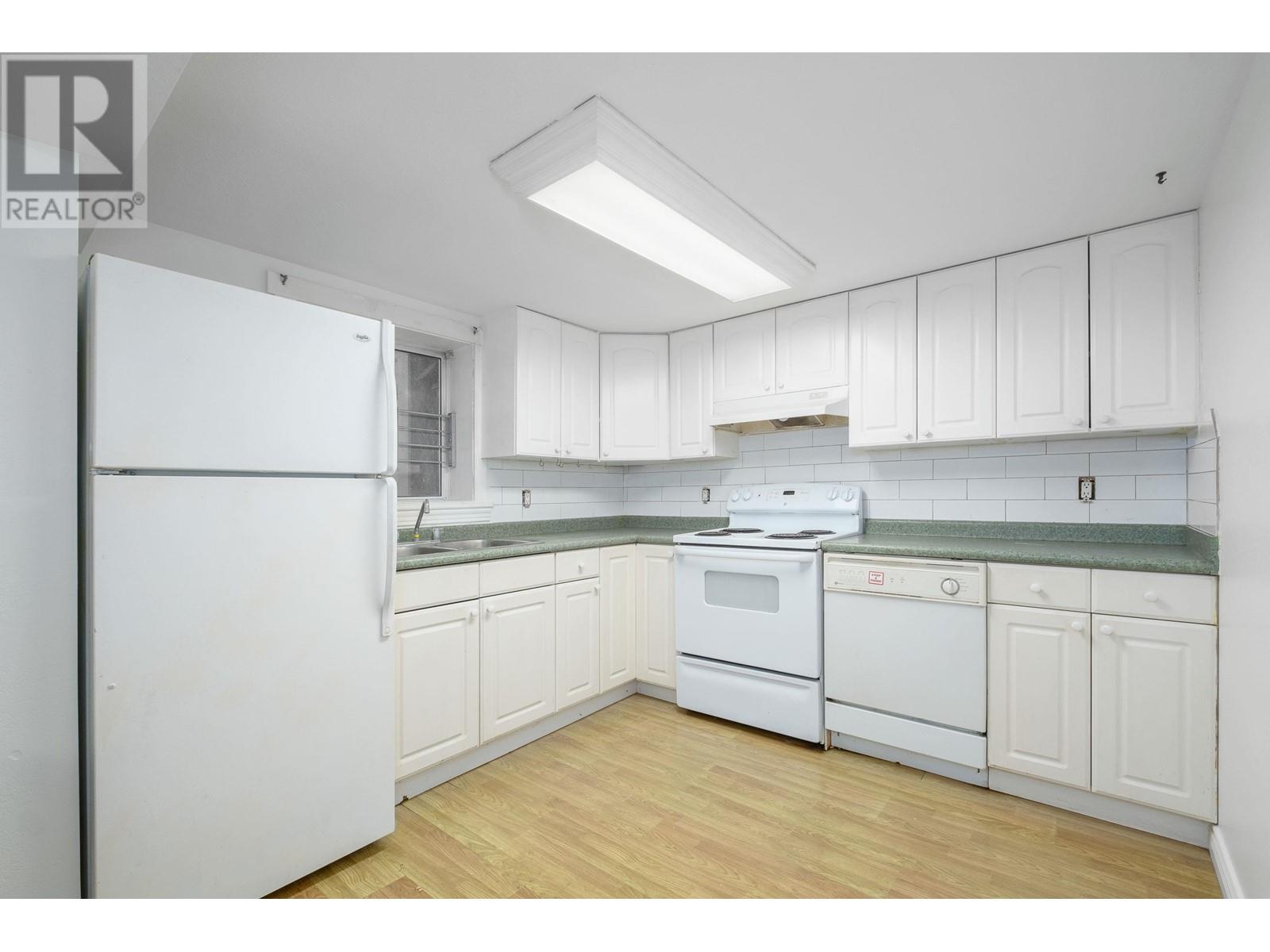 538 Union Street, Vancouver, British Columbia  V6A 2B8 - Photo 11 - R2826931