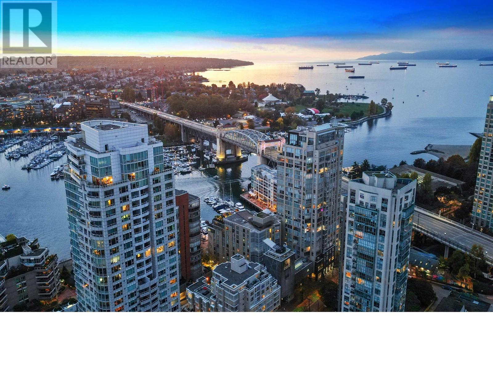 2203 1500 Hornby Street, Vancouver, British Columbia  V6Z 2R1 - Photo 1 - R2827486