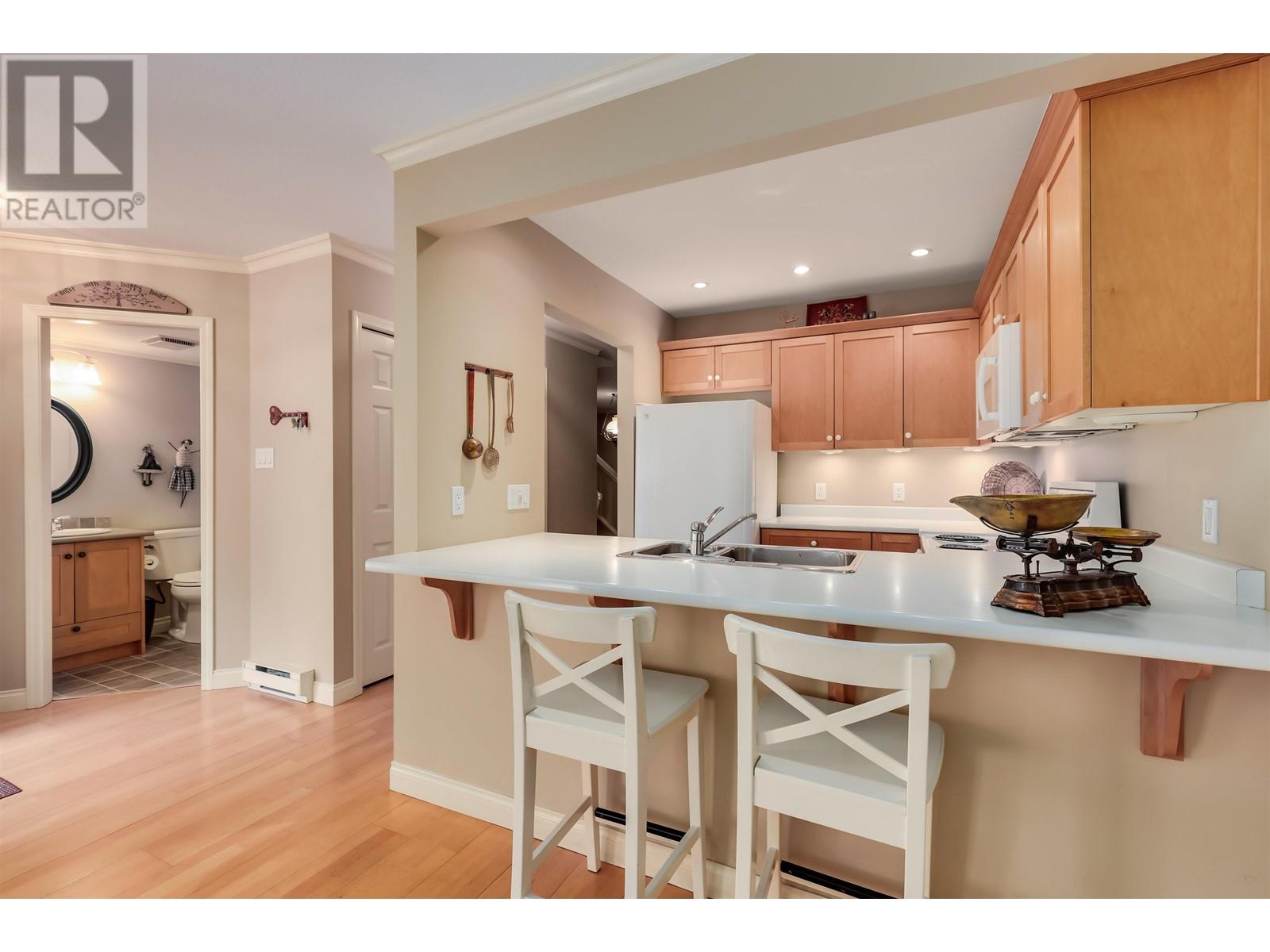 2938 Mt Seymour Parkway, North Vancouver, British Columbia  V7H 1E9 - Photo 12 - R2827488
