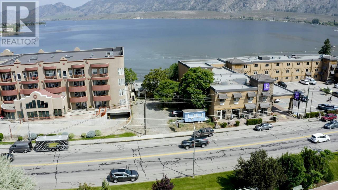 7710 Main Street, Osoyoos, British Columbia  V0H 1V0 - Photo 2 - 201469