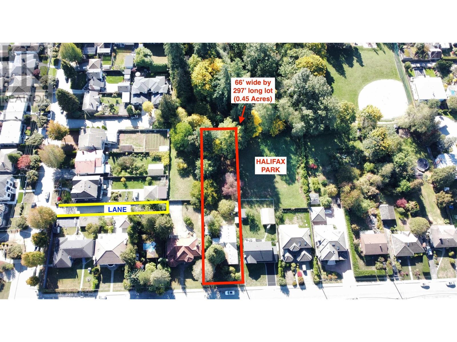 6934 Winch Street, Burnaby, British Columbia  V5B 2L8 - Photo 3 - R2826862