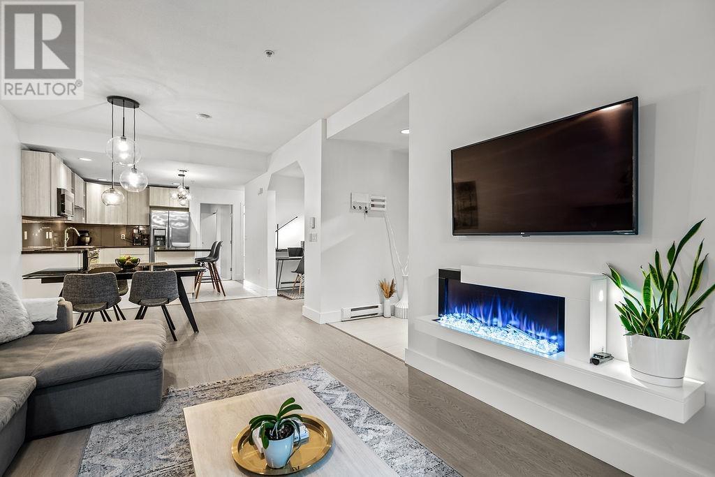 66 728 W 14th Street, North Vancouver, British Columbia  V7M 0A8 - Photo 2 - R2827457
