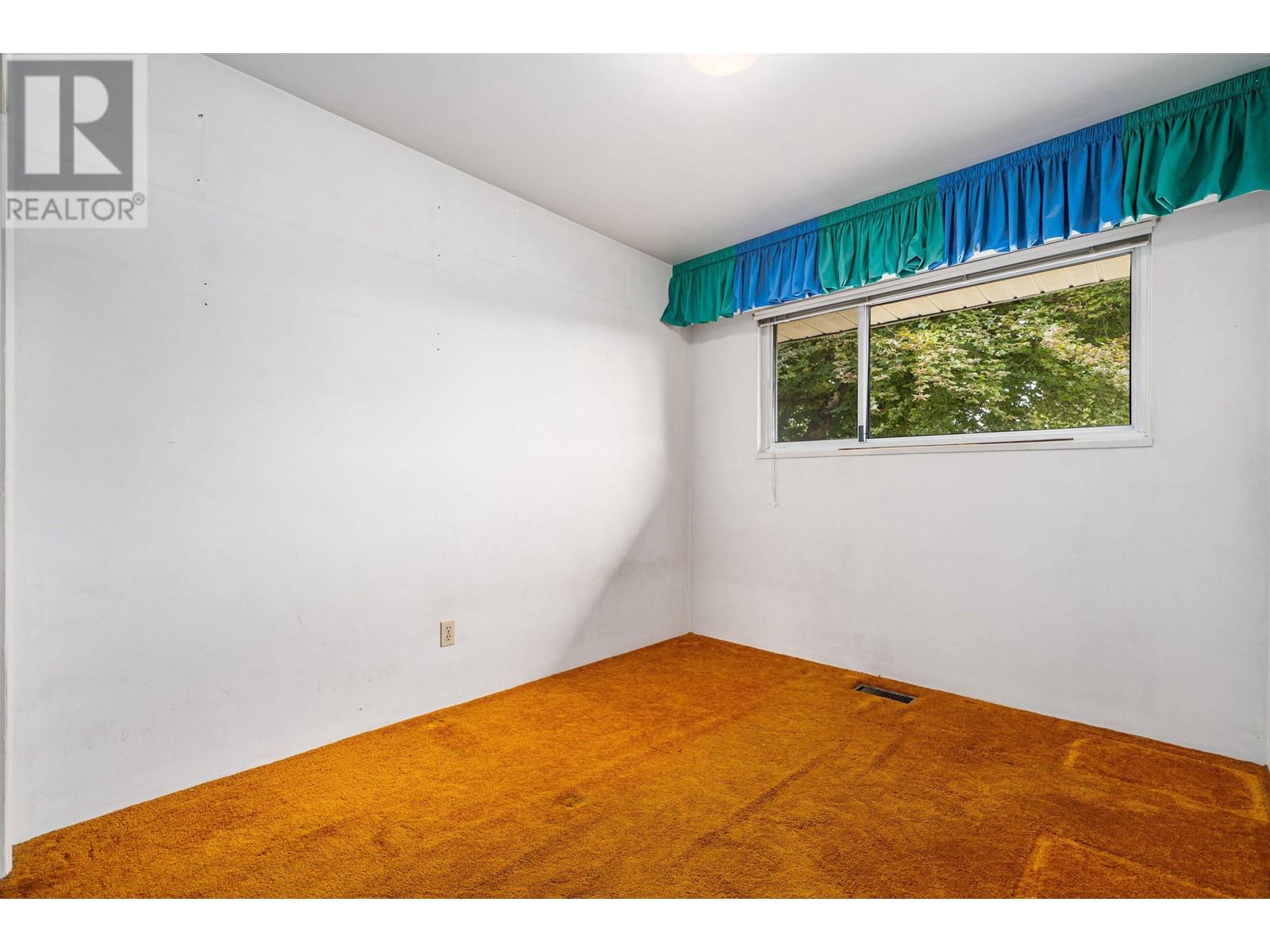 2915 Astor Drive, Burnaby, British Columbia  V3J 1K2 - Photo 16 - R2827534