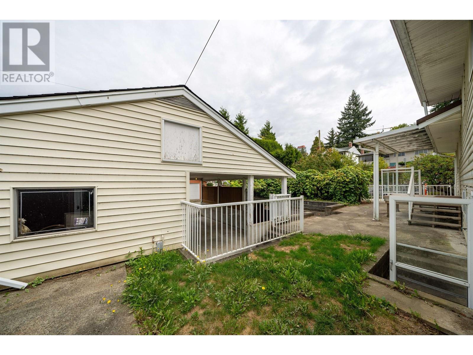 2915 Astor Drive, Burnaby, British Columbia  V3J 1K2 - Photo 24 - R2827534