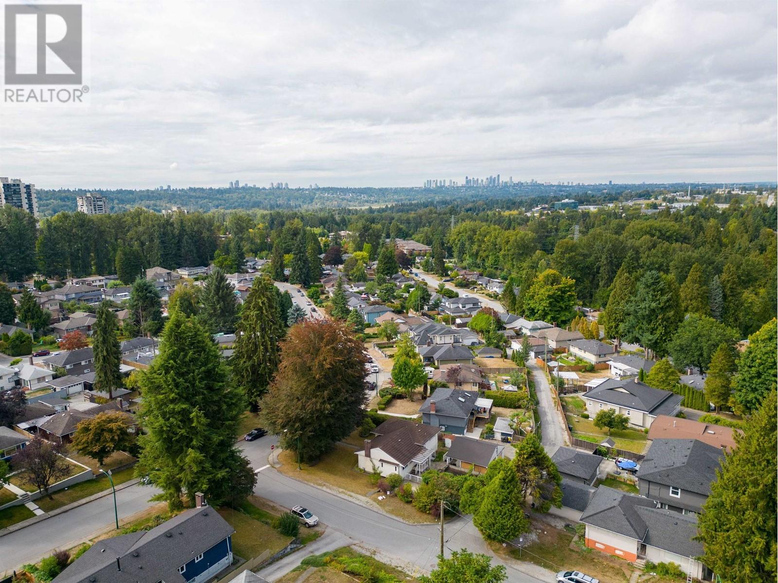 2915 Astor Drive, Burnaby, British Columbia  V3J 1K2 - Photo 30 - R2827534