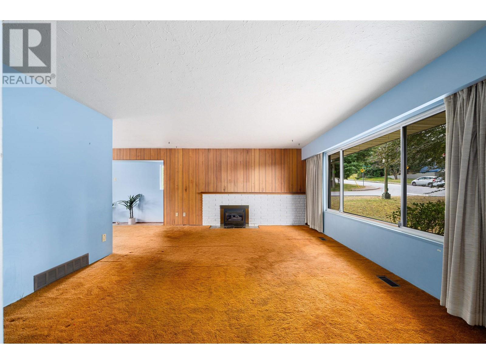 2915 Astor Drive, Burnaby, British Columbia  V3J 1K2 - Photo 7 - R2827534