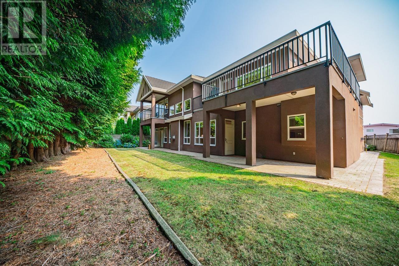 Listing Picture 33 of 34 : 6391 CLEMATIS DRIVE, Richmond / 烈治文 - 魯藝地產 Yvonne Lu Group - MLS Medallion Club Member