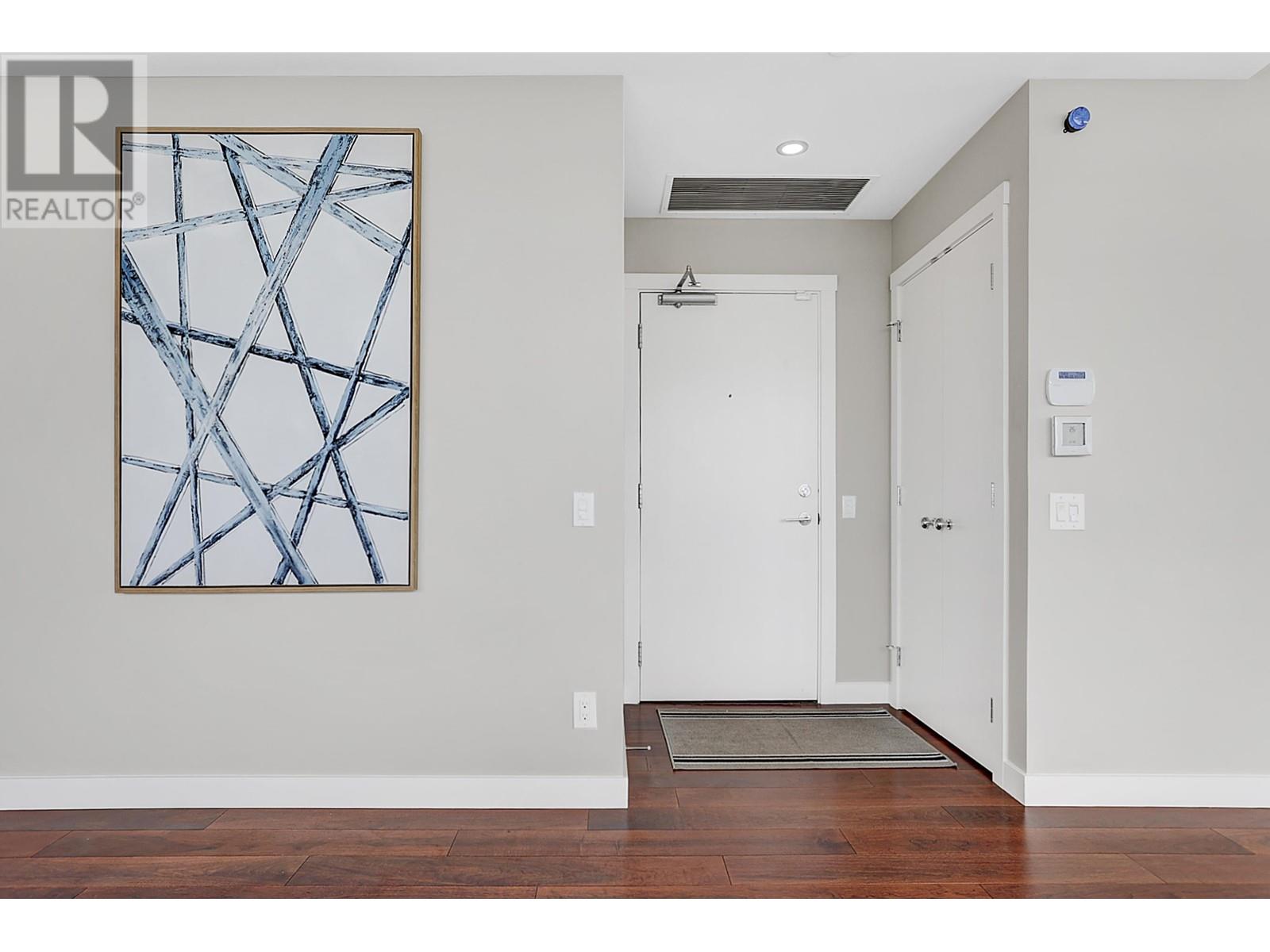 3004 570 Emerson Street, Coquitlam, British Columbia  V3J 0G3 - Photo 11 - R2824977