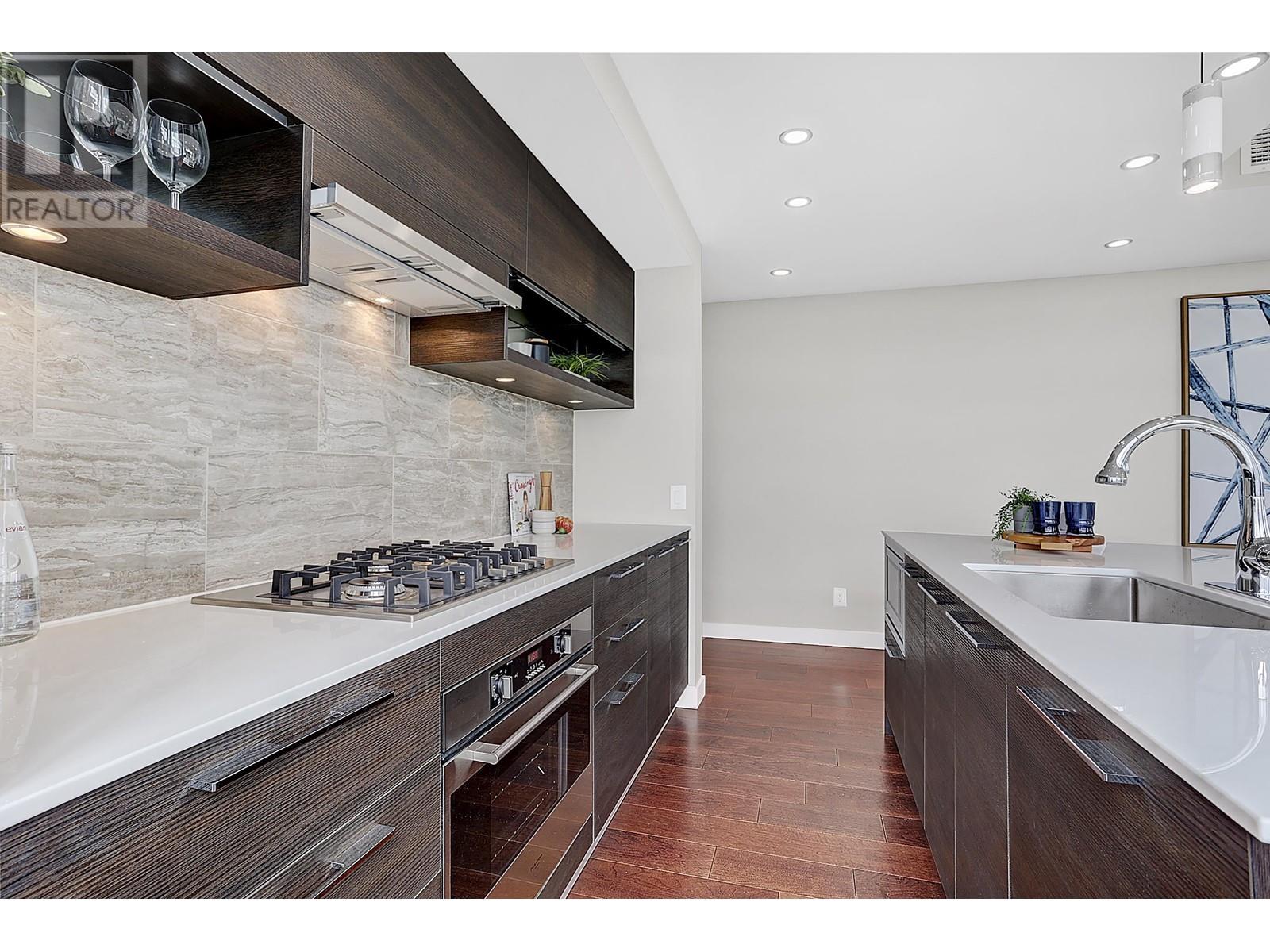 3004 570 Emerson Street, Coquitlam, British Columbia  V3J 0G3 - Photo 20 - R2824977