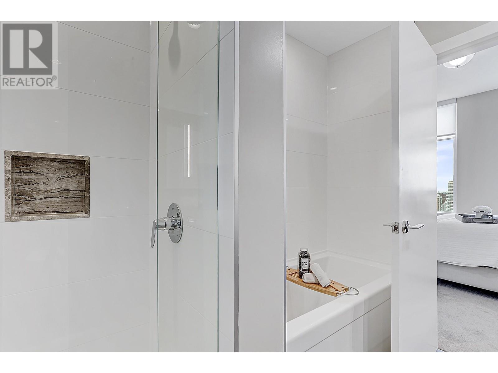 3004 570 Emerson Street, Coquitlam, British Columbia  V3J 0G3 - Photo 25 - R2824977