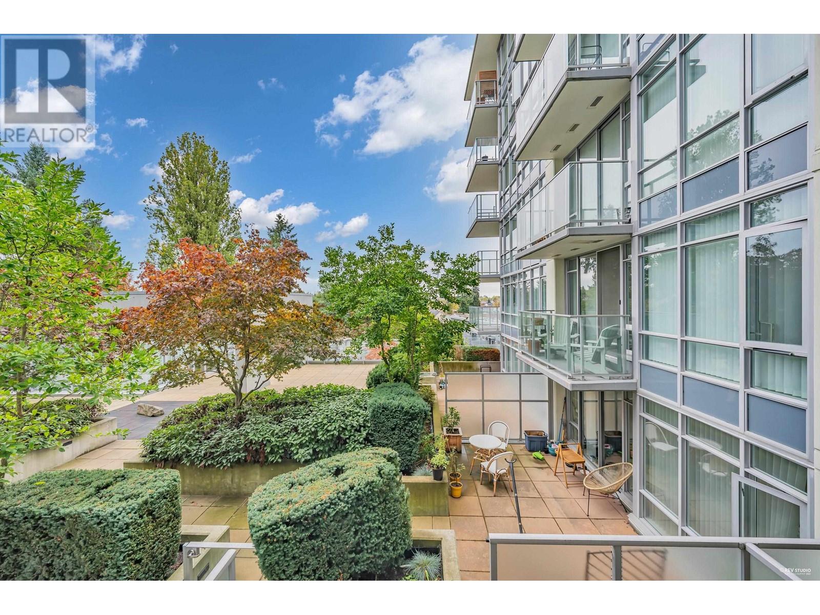 321 4818 Eldorado Mews, Vancouver, British Columbia  V5R 0B3 - Photo 4 - R2827506