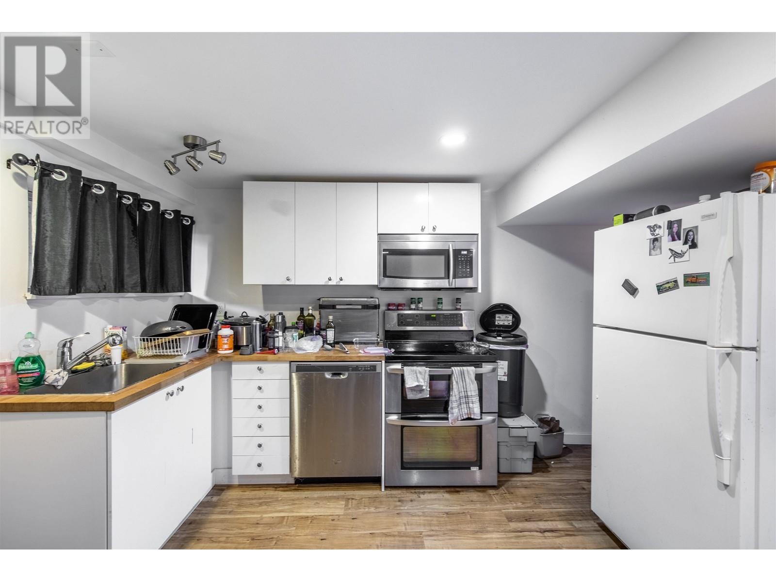 508 Laurentian Crescent, Coquitlam, British Columbia  V3J 6G9 - Photo 22 - R2826345
