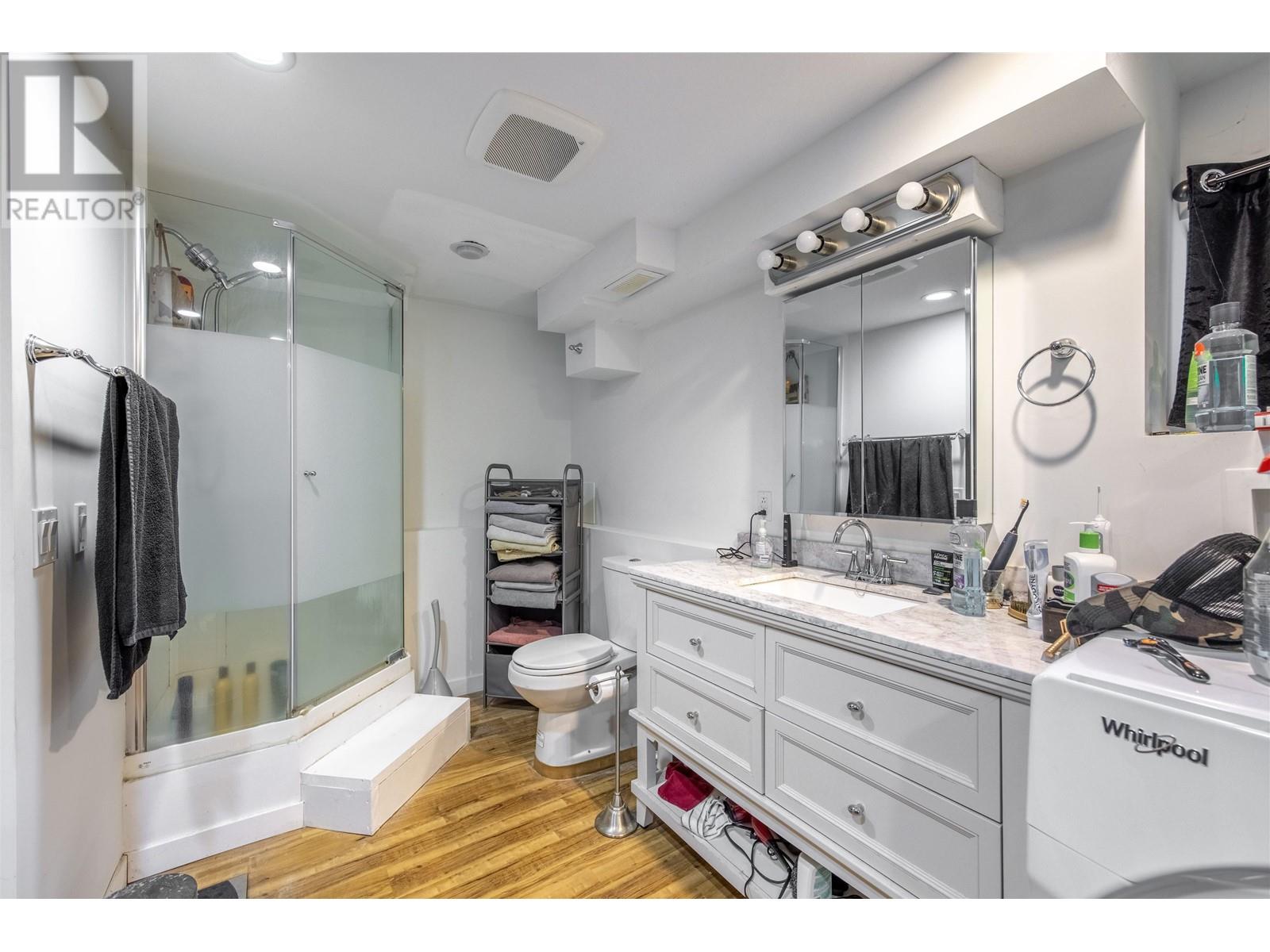 508 Laurentian Crescent, Coquitlam, British Columbia  V3J 6G9 - Photo 17 - R2826345