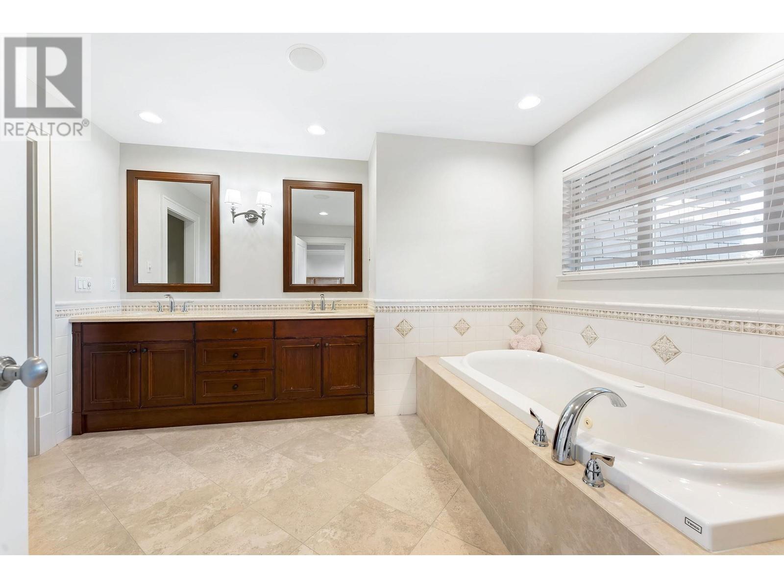 4845 Vista Place, West Vancouver, British Columbia  V7W 3E7 - Photo 21 - R2797550