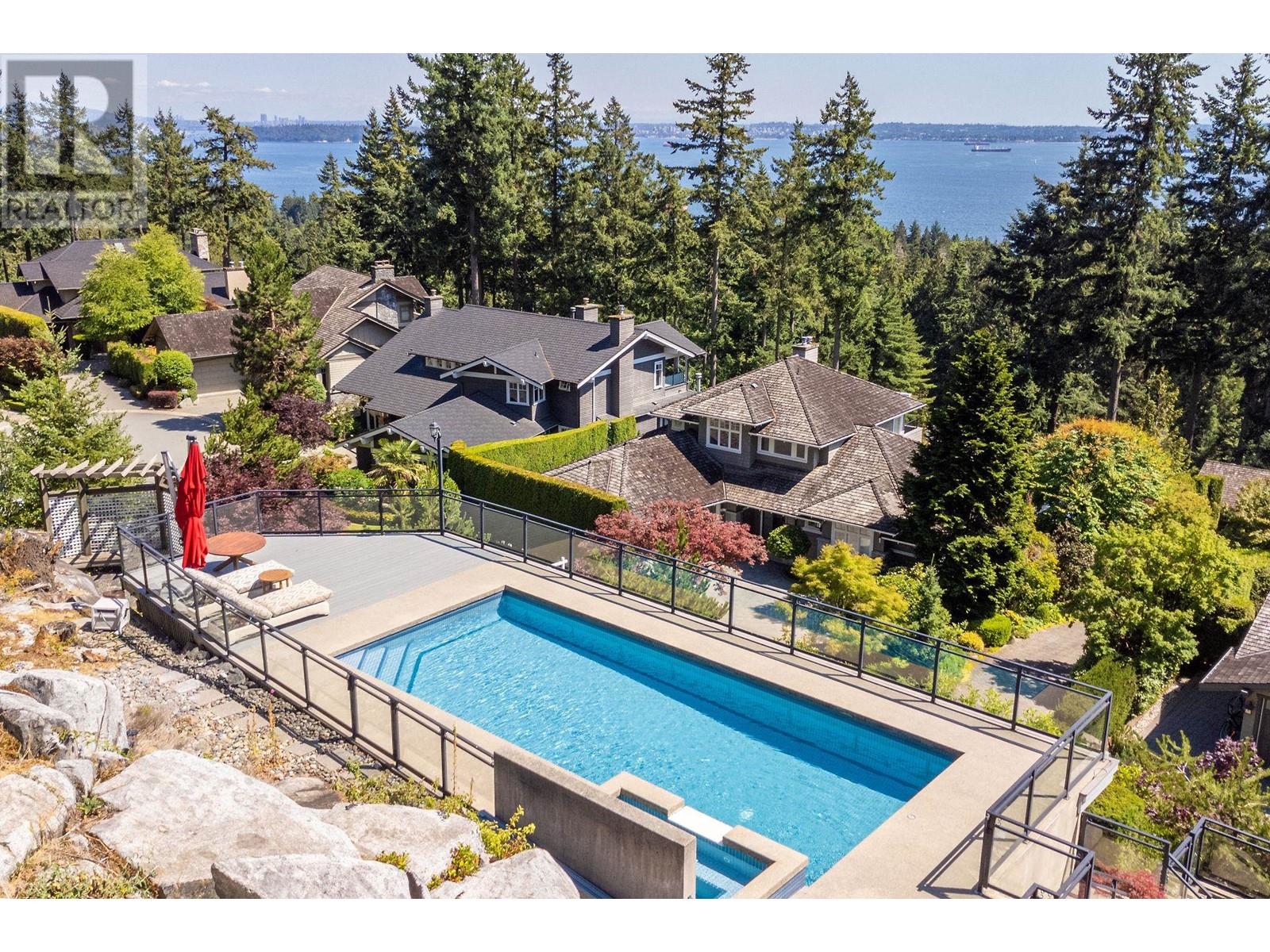 4845 VISTA PLACE, west vancouver, British Columbia