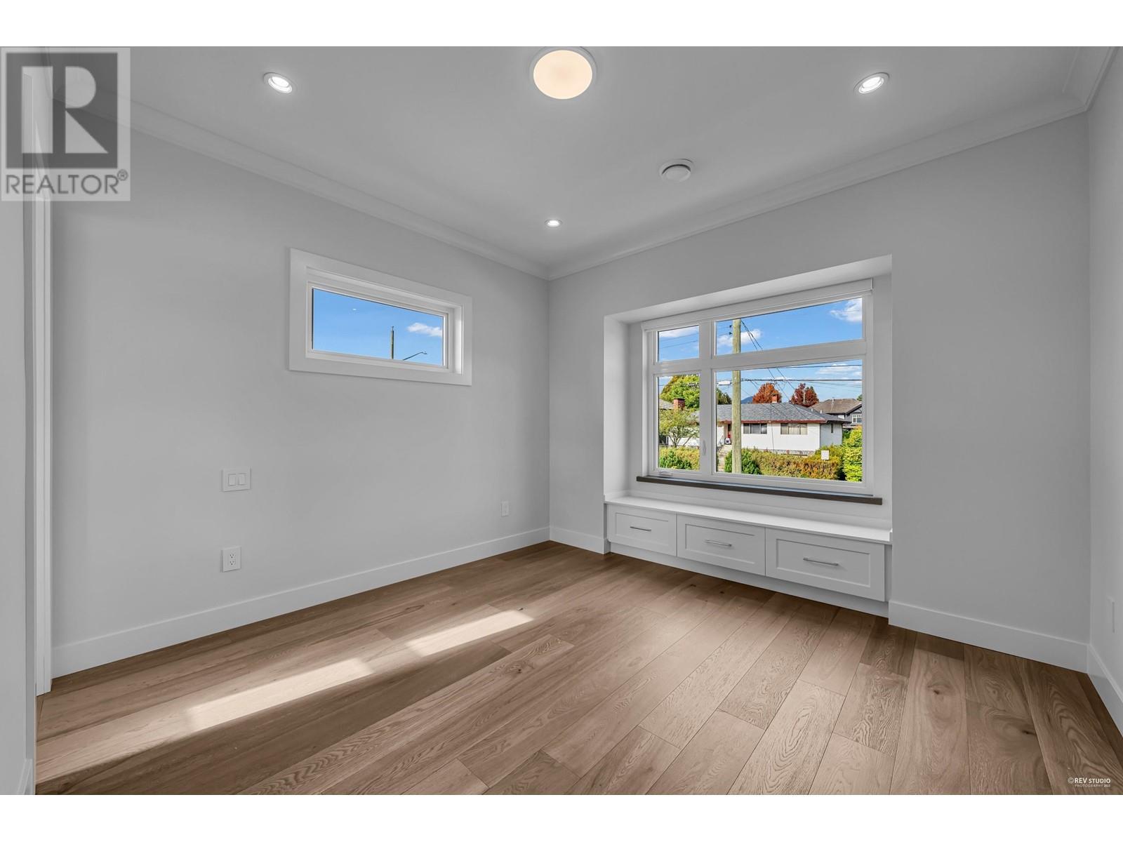 6680 Aubrey Street, Burnaby, British Columbia  V5B 2E2 - Photo 24 - R2827403