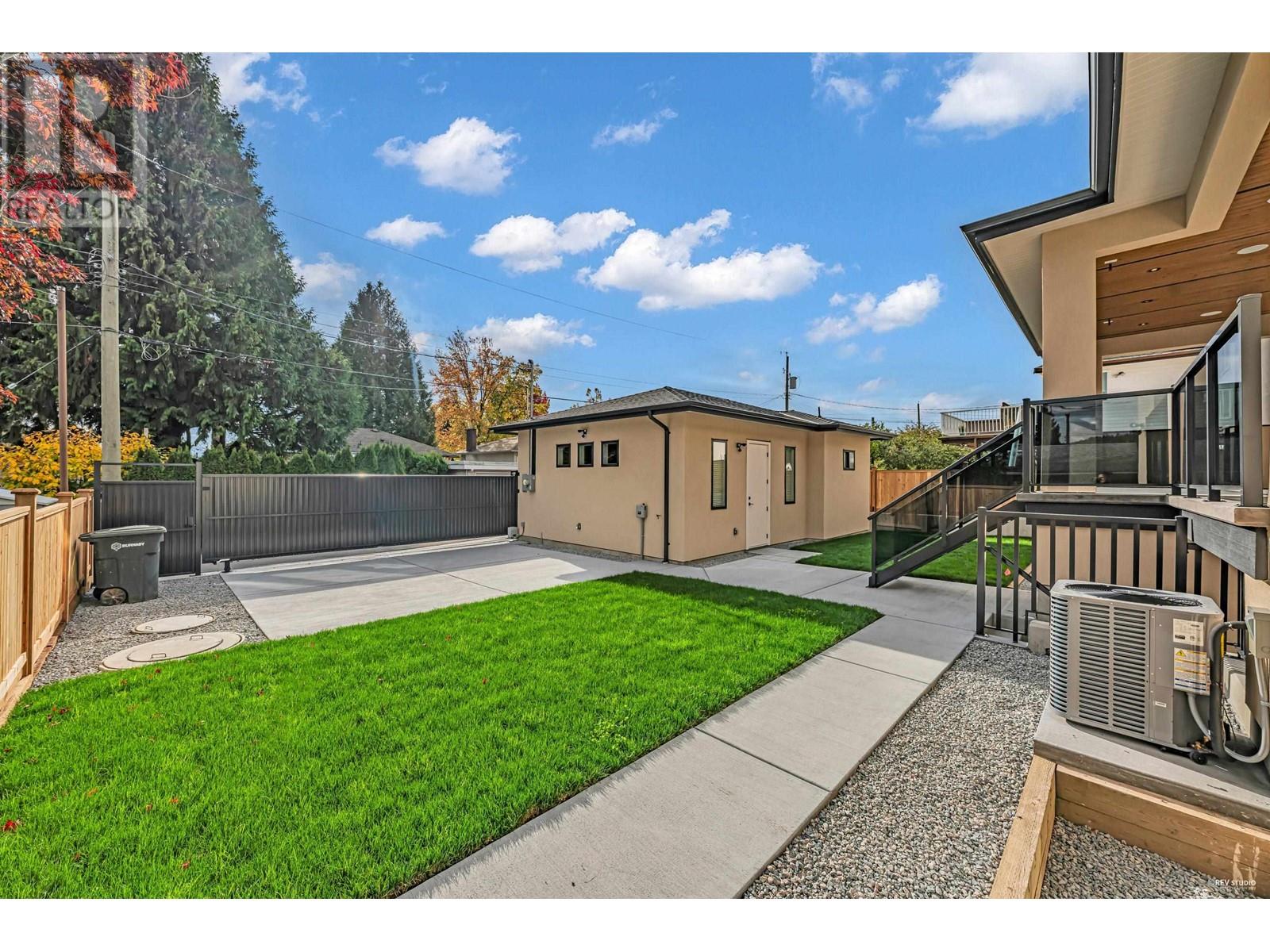 6680 Aubrey Street, Burnaby, British Columbia  V5B 2E2 - Photo 37 - R2827403