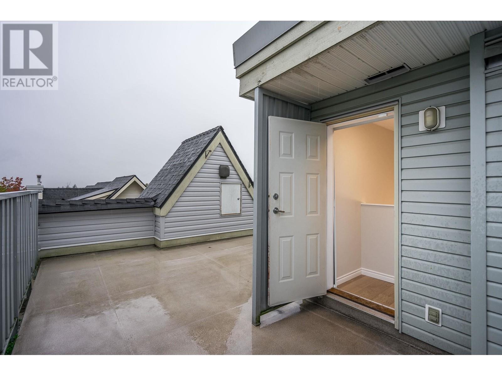 7326 Hawthorne Terrace, Burnaby, British Columbia  V5E 4M4 - Photo 29 - R2827213