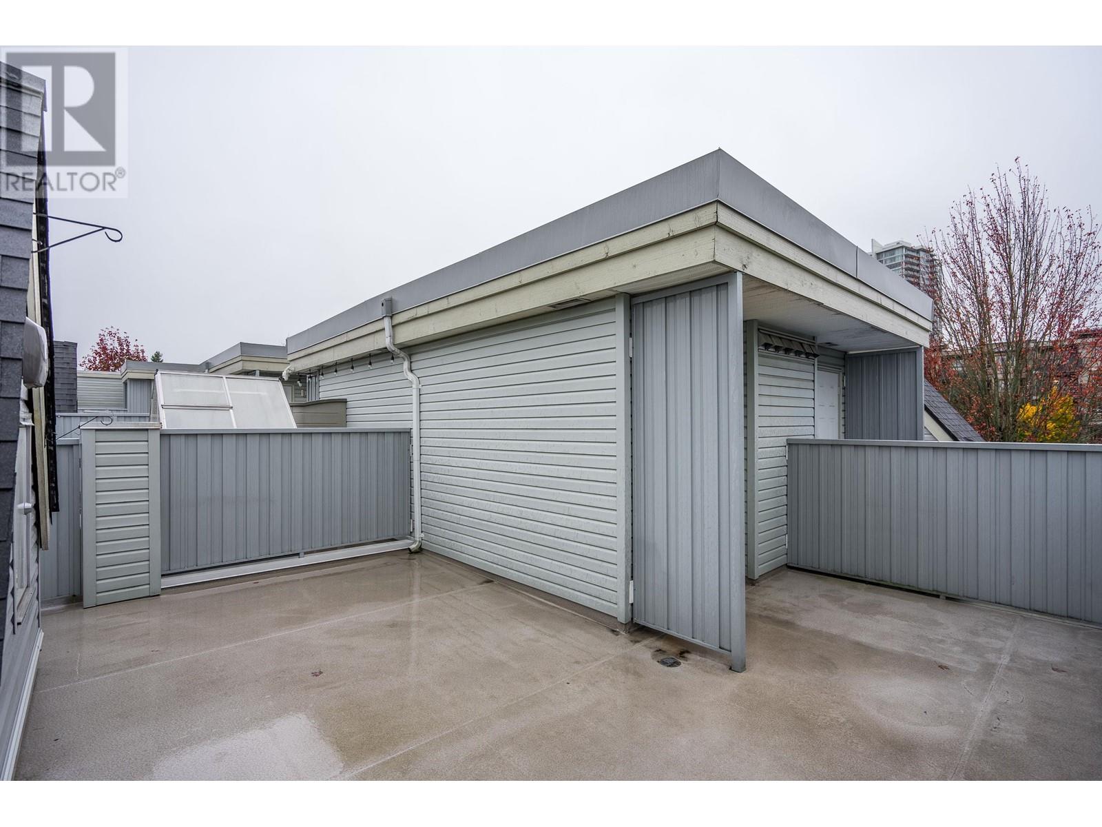 7326 Hawthorne Terrace, Burnaby, British Columbia  V5E 4M4 - Photo 38 - R2827213