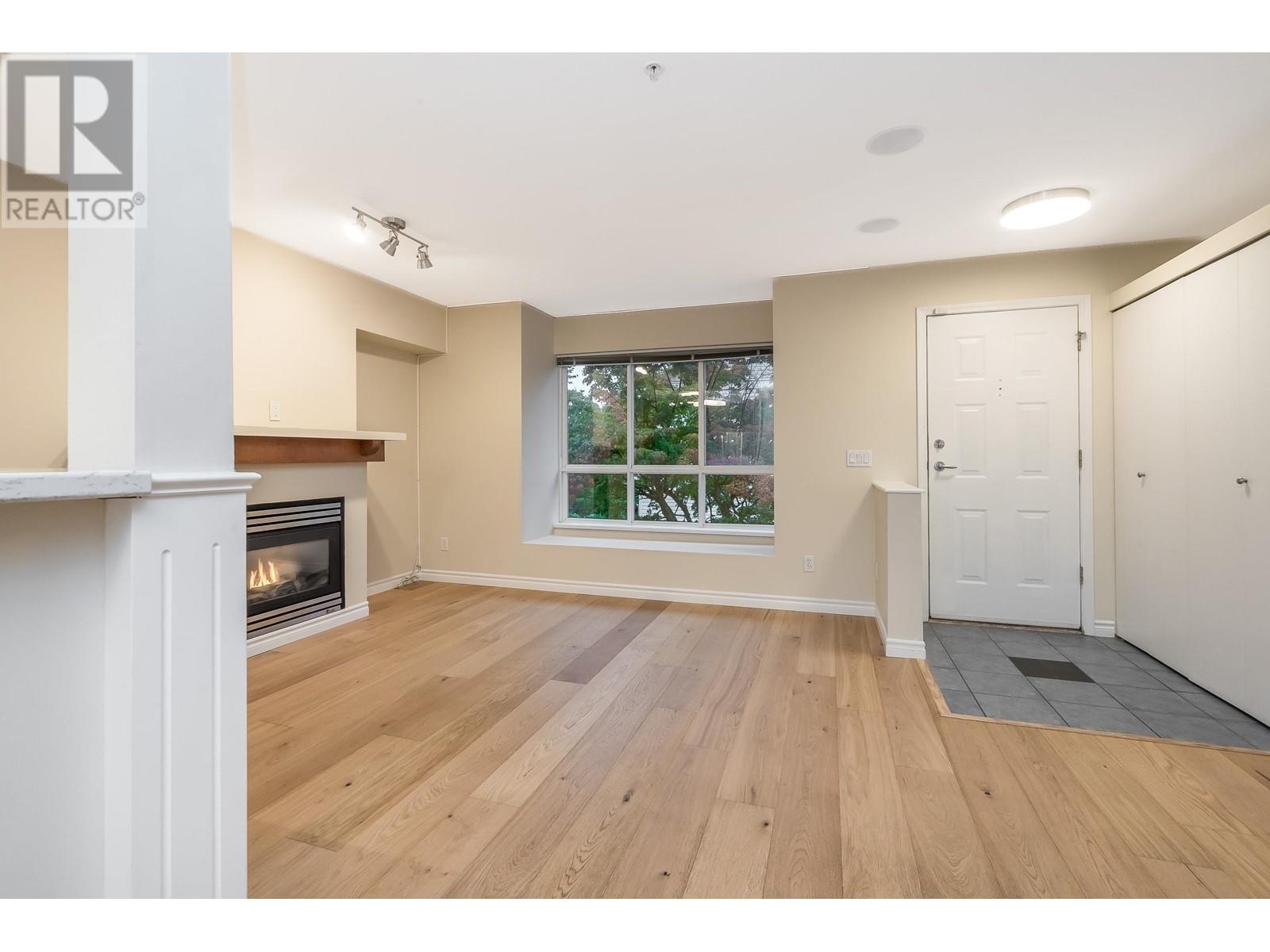 7326 Hawthorne Terrace, Burnaby, British Columbia  V5E 4M4 - Photo 14 - R2827213