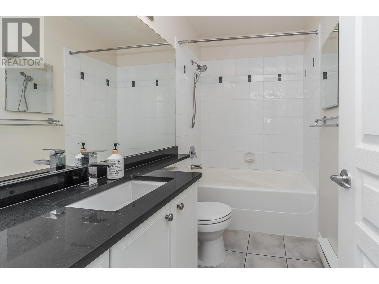 7326 Hawthorne Terrace, Burnaby, British Columbia  V5E 4M4 - Photo 24 - R2827213