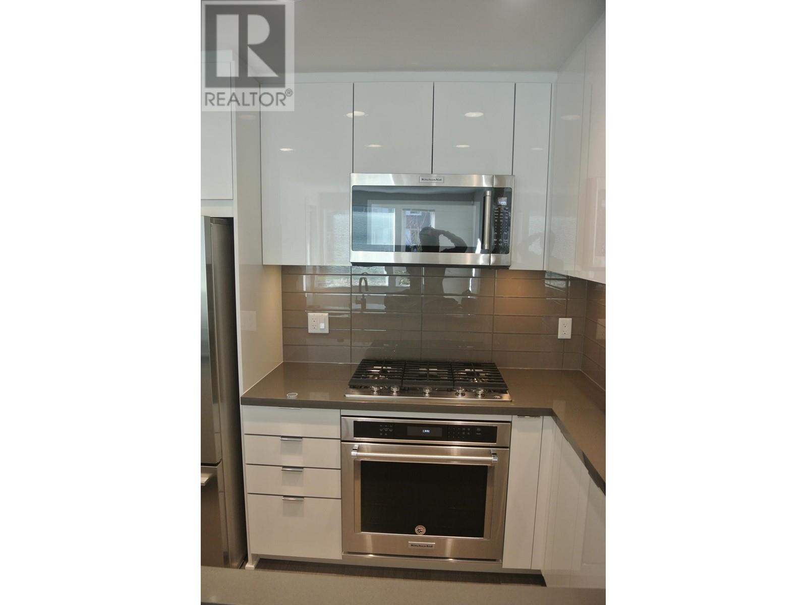 107 255 W 1st Street, North Vancouver, British Columbia  V7M 3G8 - Photo 4 - R2826776