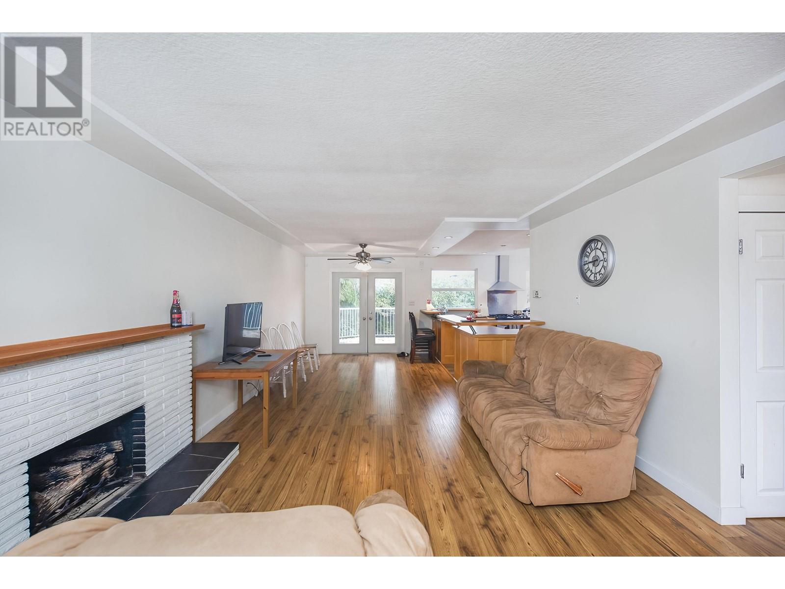 1119 Sprice Avenue, Coquitlam, British Columbia  V3J 2P3 - Photo 3 - R2826488