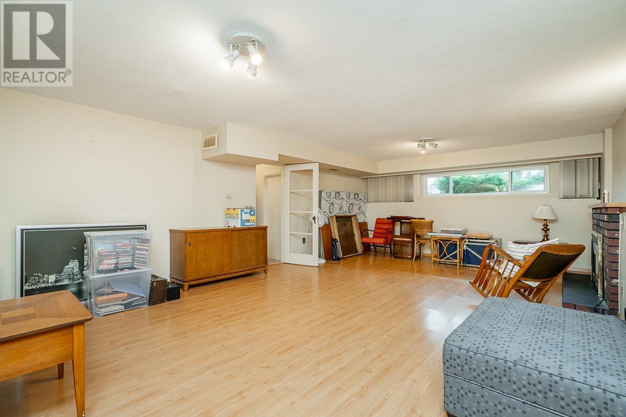 3225 Chrisdale Avenue, Burnaby, British Columbia  V5A 2Y1 - Photo 22 - R2827254
