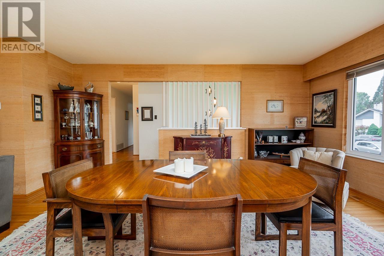 3225 Chrisdale Avenue, Burnaby, British Columbia  V5A 2Y1 - Photo 5 - R2827254