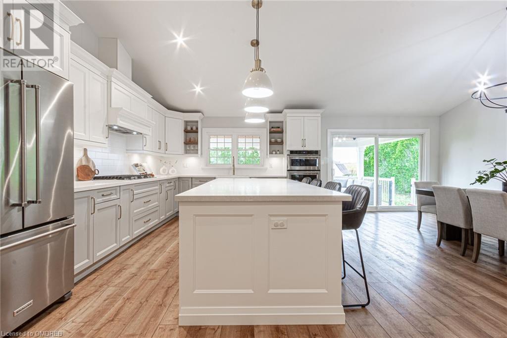 17 Algonquin AvenueFlamborough, Ontario  L9H 7K9 - Photo 15 - 40498108
