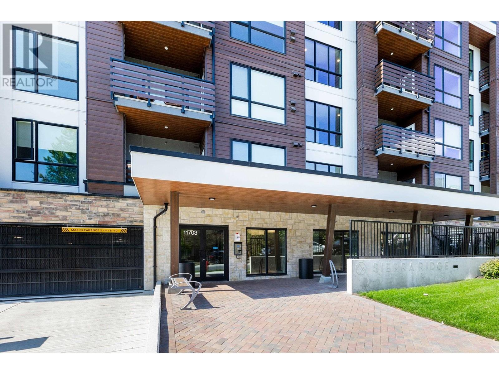 208 11703 Fraser Street, Maple Ridge, British Columbia  V2X 9A7 - Photo 2 - R2827547