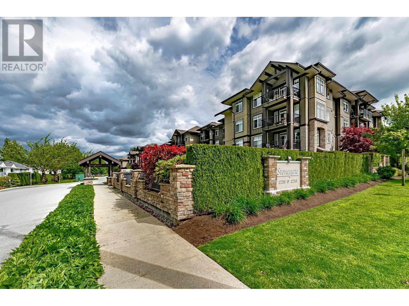 106 12268 224 STREET, maple ridge, British Columbia