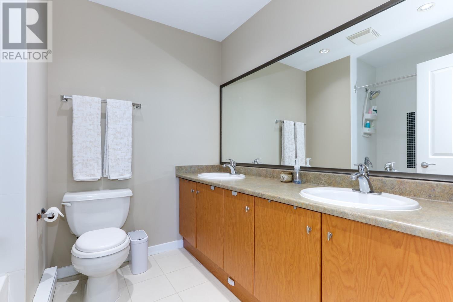 396 Westview Street, Coquitlam, British Columbia  V3K 0A3 - Photo 19 - R2827318