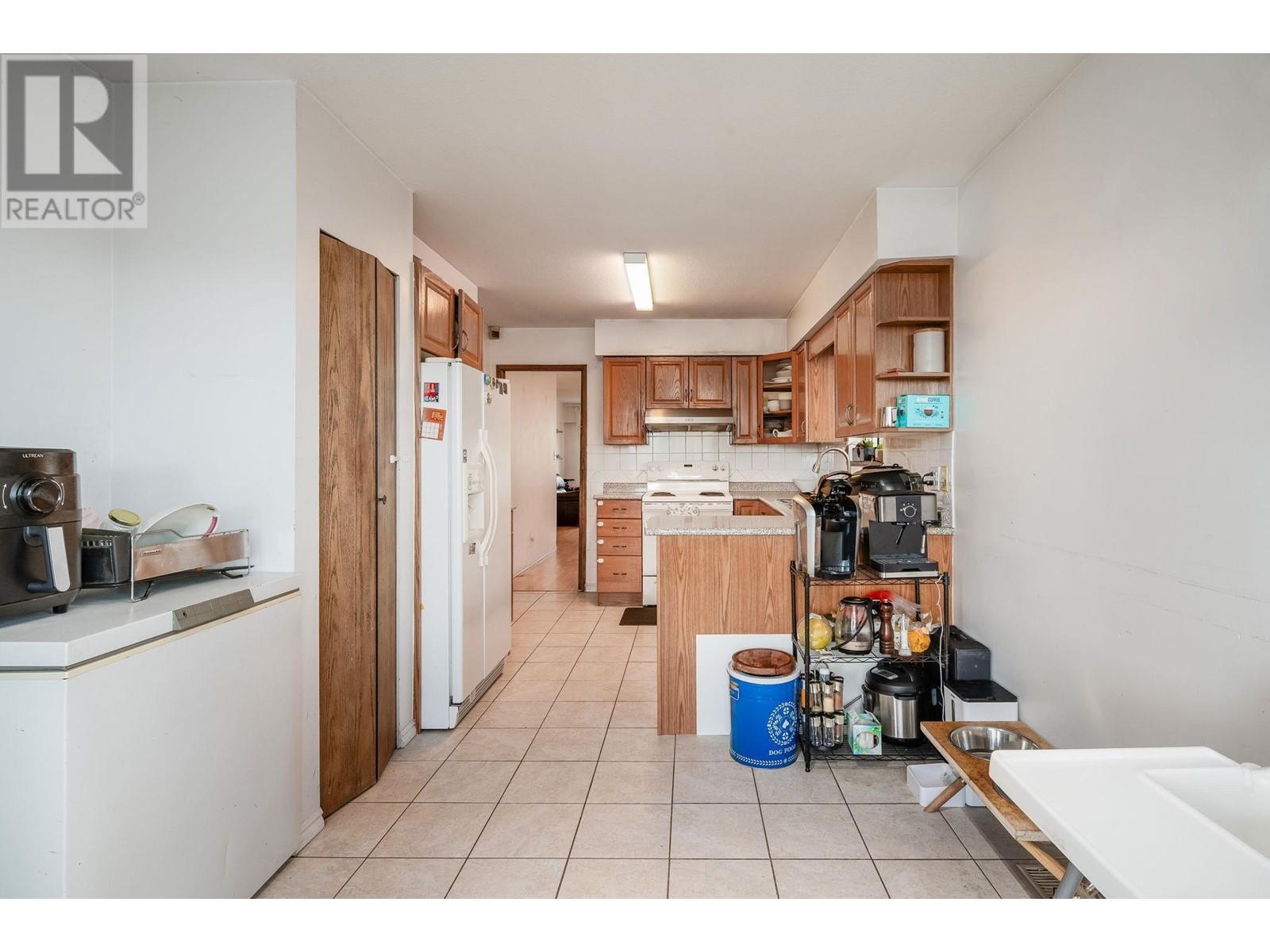2165 E 41st Avenue, Vancouver, British Columbia  V5P 1L3 - Photo 15 - R2827337