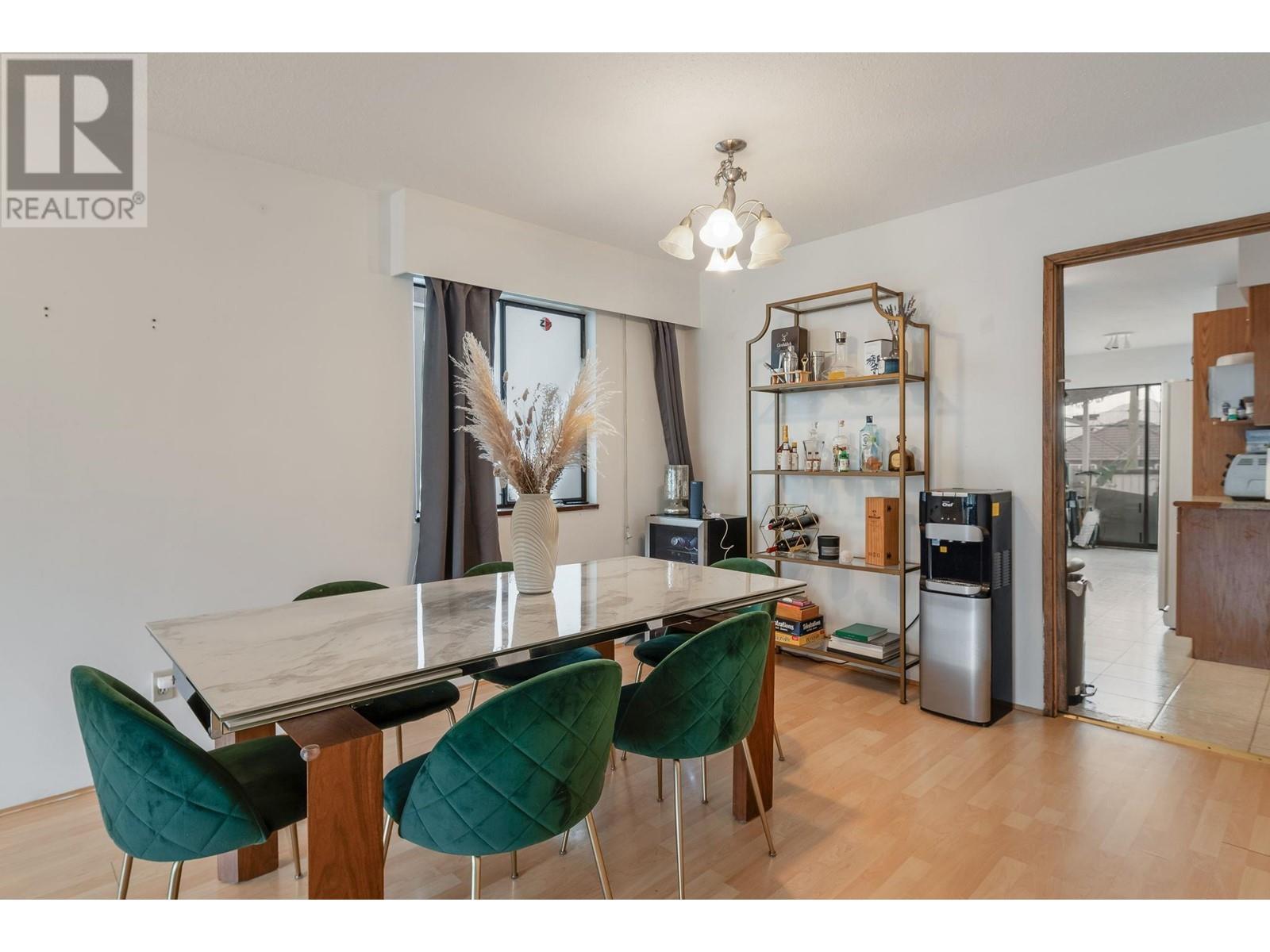 2165 E 41st Avenue, Vancouver, British Columbia  V5P 1L3 - Photo 4 - R2827337