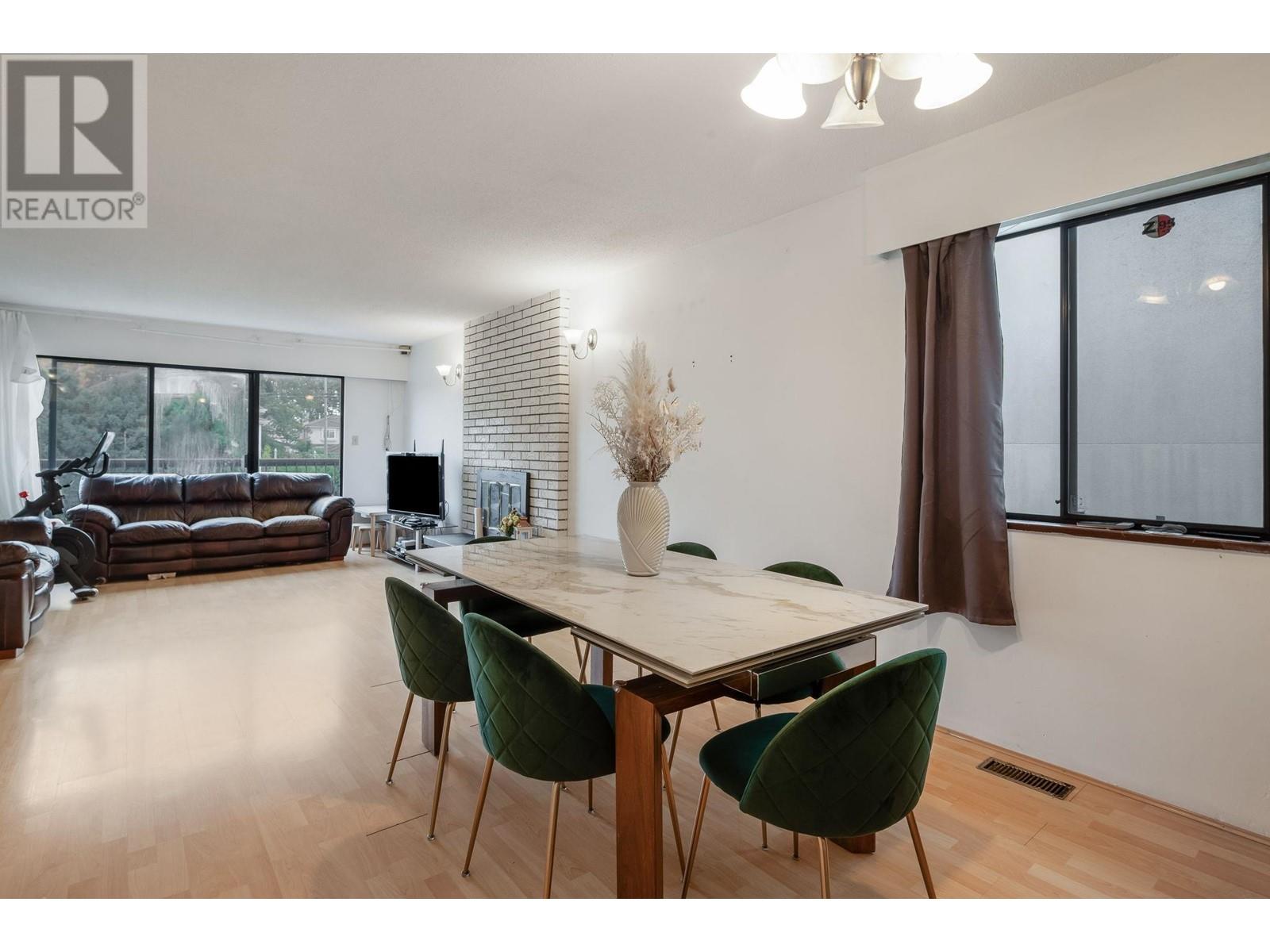 2165 E 41st Avenue, Vancouver, British Columbia  V5P 1L3 - Photo 5 - R2827337