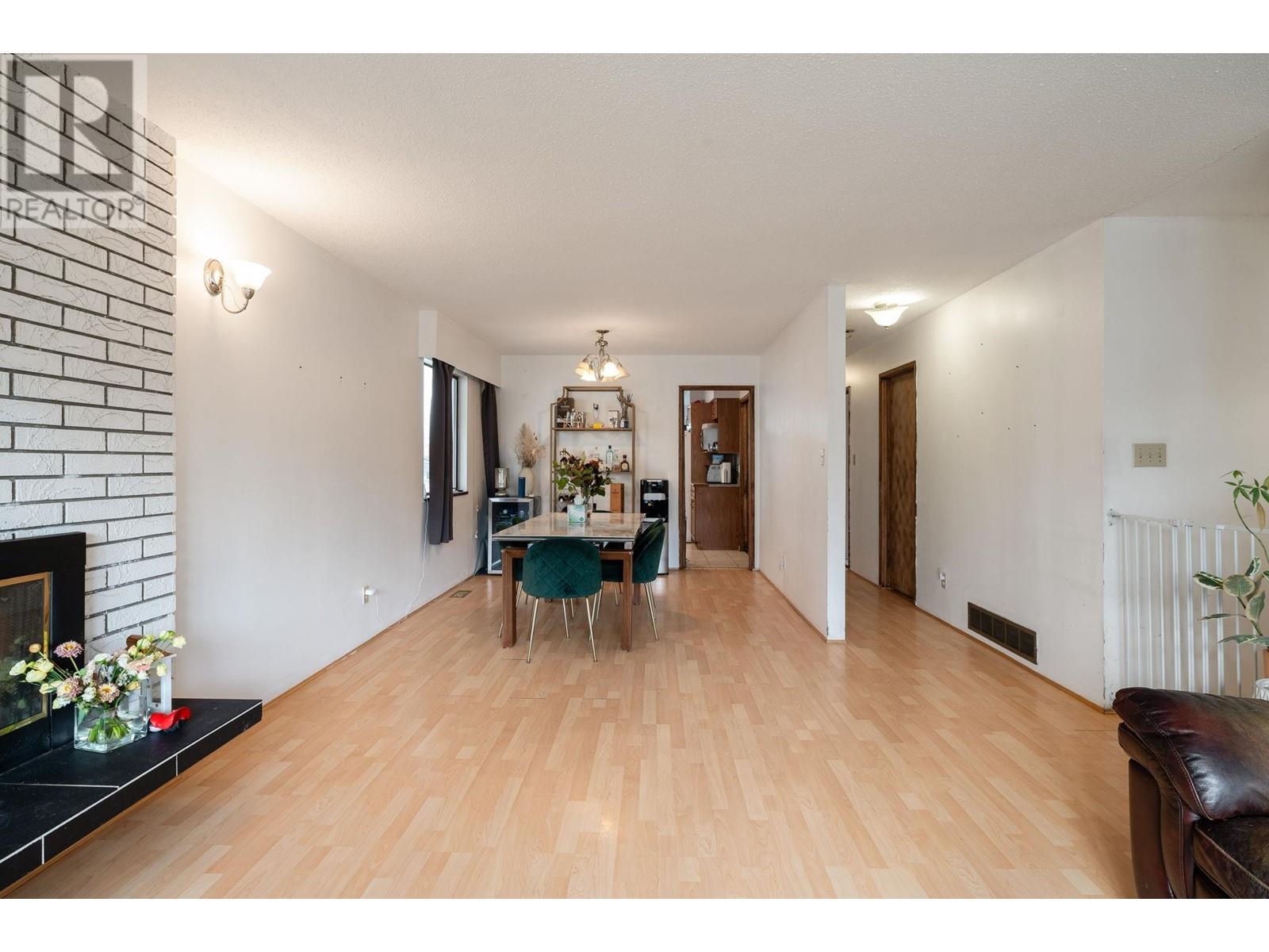 2165 E 41st Avenue, Vancouver, British Columbia  V5P 1L3 - Photo 7 - R2827337