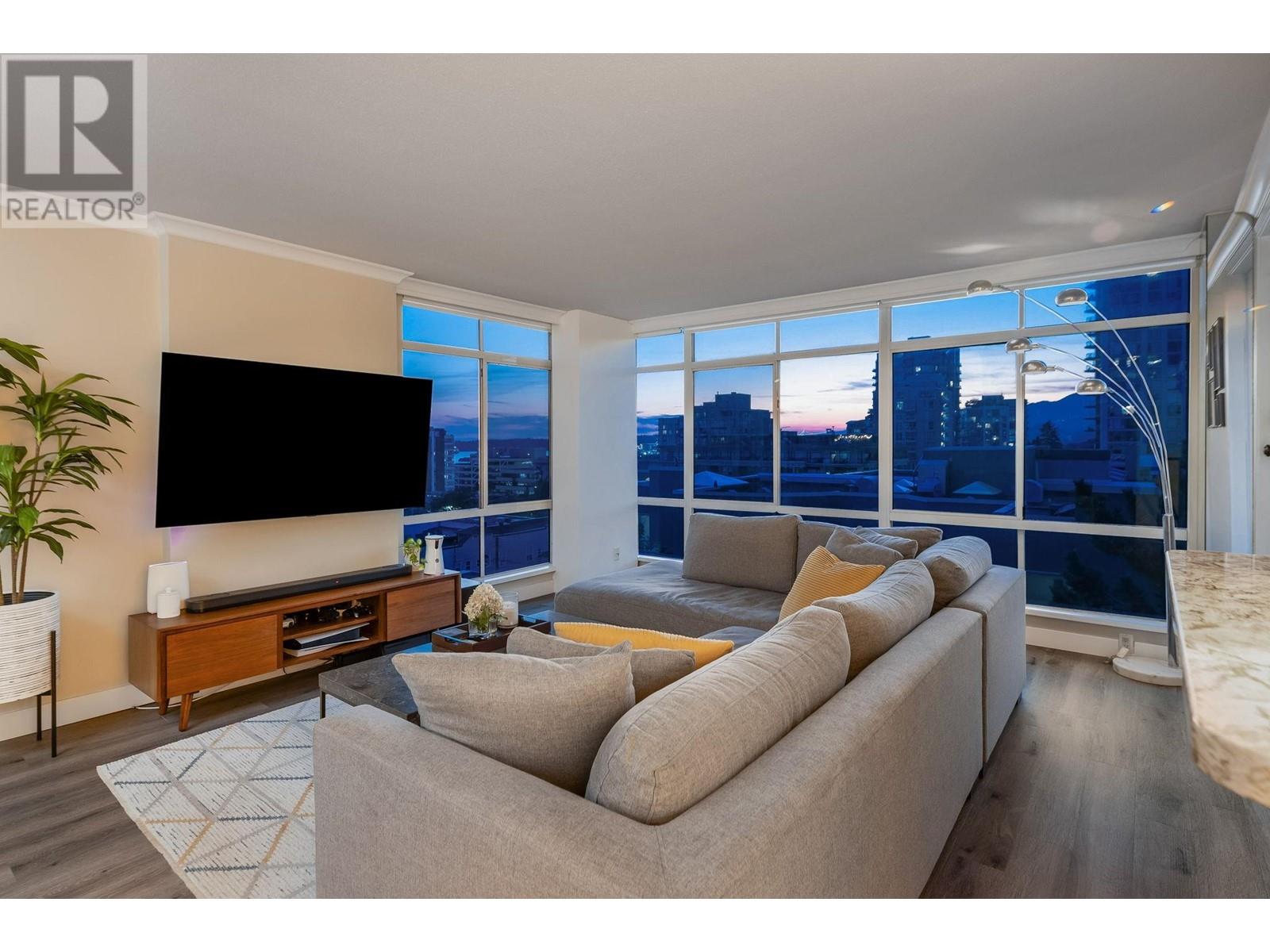 704 130 E 2ND STREET, north vancouver, British Columbia